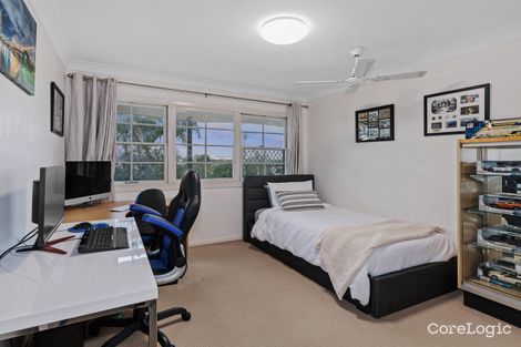 Property photo of 4 Valentia Street Mansfield QLD 4122