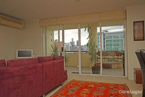 Property photo of 27/57 Lambert Street Kangaroo Point QLD 4169