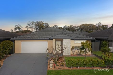 Property photo of 33 Voyager Street Wadalba NSW 2259
