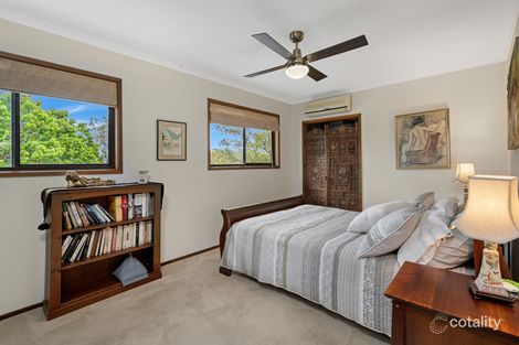 Property photo of 24 Ben Lomond Drive Highland Park QLD 4211