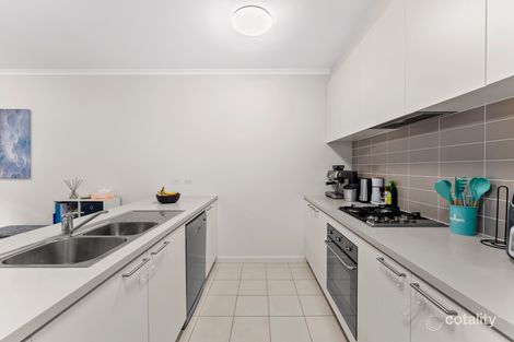 Property photo of 23 Reflection Drive Wantirna South VIC 3152