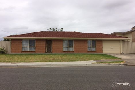 3 Oliver Cres, Port Noarlunga, SA 5167