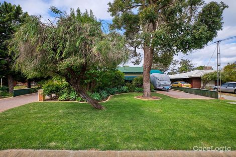 Property photo of 16 Saggers Crescent Beckenham WA 6107