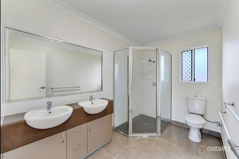 Property photo of 22 Limerick Way Mount Low QLD 4818