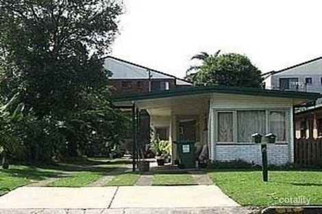 2/15 Hunter Ave, Labrador, QLD 4215