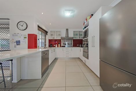 Property photo of 23 Hinchcliffe Street Tanah Merah QLD 4128