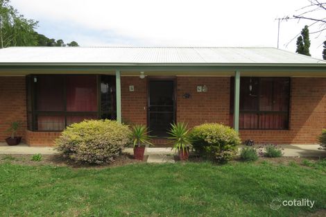 15 Castlemaine Rd, Creswick, VIC 3363