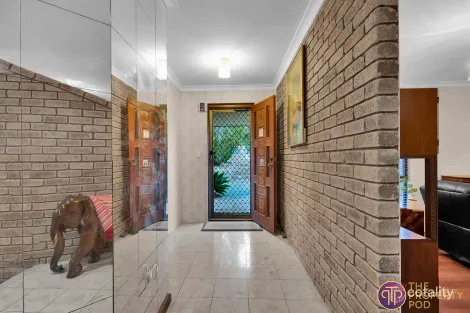 Property photo of 7 Rodgers Close Forrestfield WA 6058