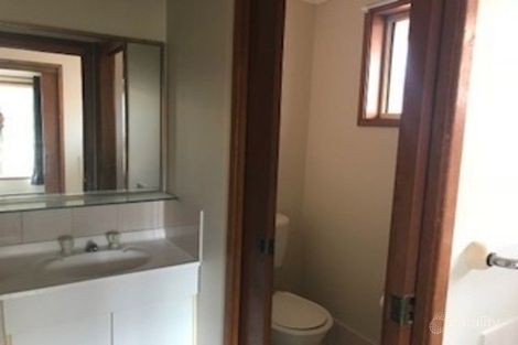 12 Sandalwood Ave, St Clair, NSW 2759