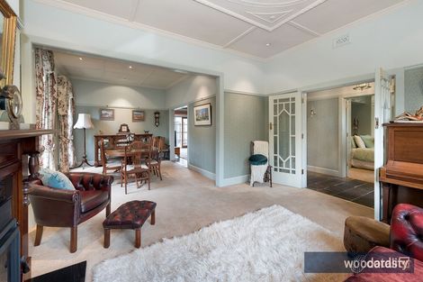 Property photo of 19 Wallace Road Burwood VIC 3125