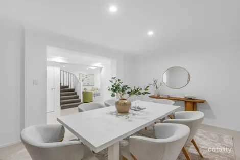 Property photo of 11 Claudia Court Sinnamon Park QLD 4073
