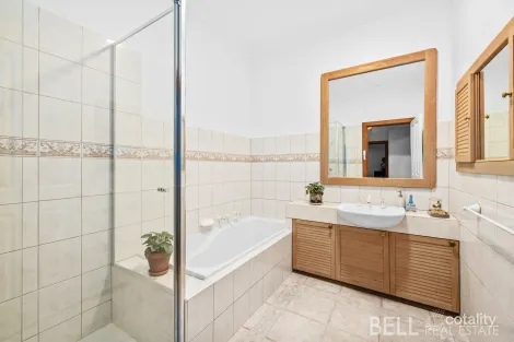 Property photo of 120 Hollis Road Silvan VIC 3795