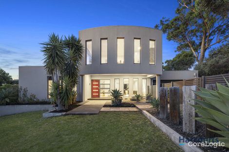 Property photo of 140 Barkly Street Mornington VIC 3931