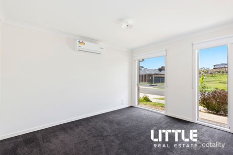 Property photo of 9 Spectacular Avenue Doreen VIC 3754
