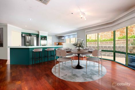 Property photo of 14 Challenger Rise Australind WA 6233
