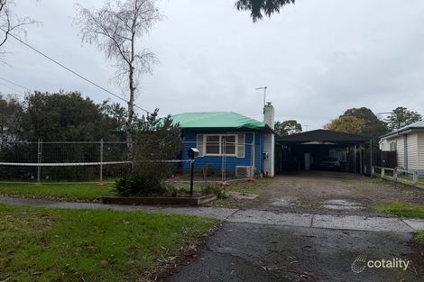 4 Henry Rd, Croydon, VIC 3136