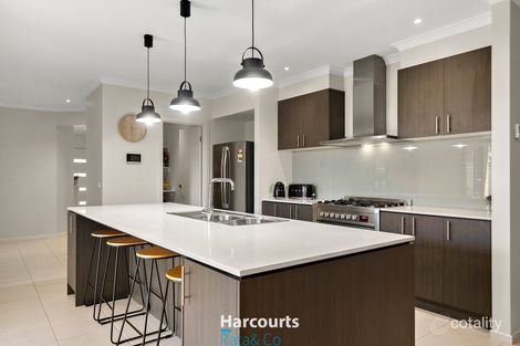 Property photo of 9 Allessi Avenue Wollert VIC 3750