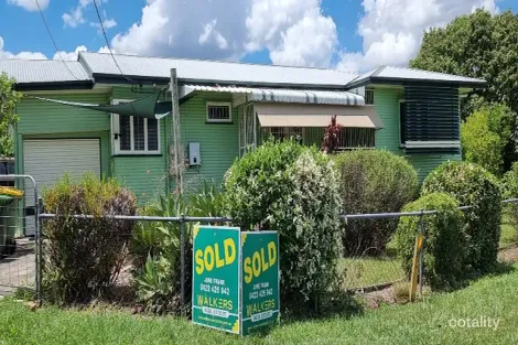 Property photo of 4 Leigh Street Eastern Heights QLD 4305