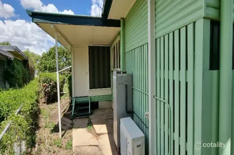 Property photo of 4 Leigh Street Eastern Heights QLD 4305