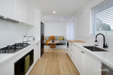 Property photo of 2 Sullivan Drive Somerville VIC 3912