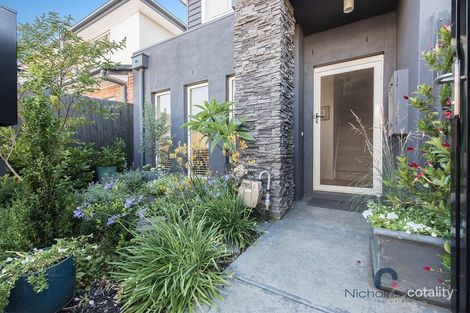 1/11 Swan St, Footscray, VIC 3011
