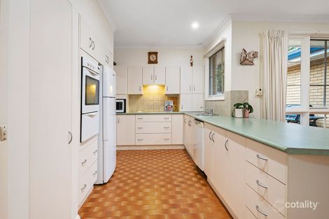 Property photo of 4 Conifer Place Engadine NSW 2233