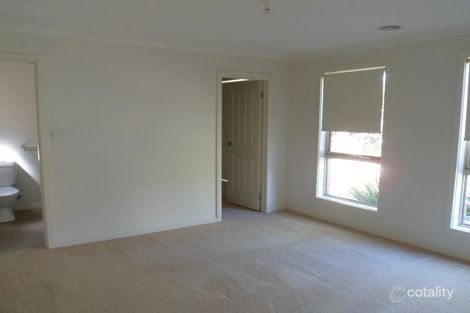 Property photo of 15 David Circuit Hillside VIC 3037