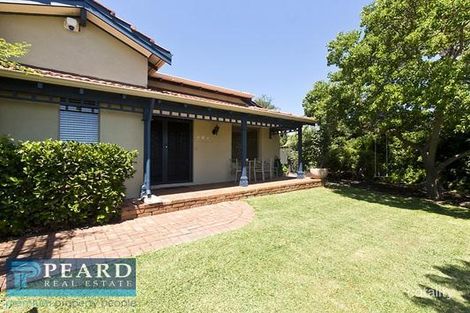 Property photo of 4 Harrington Crescent Leeming WA 6149