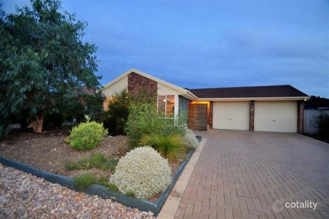 7 Holmeswood Ct, Onkaparinga Hills, SA 5163