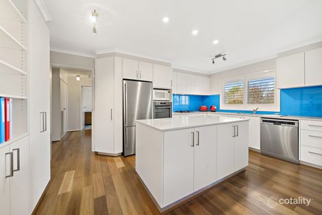 Property photo of 14 Carwoola Place Queanbeyan East NSW 2620