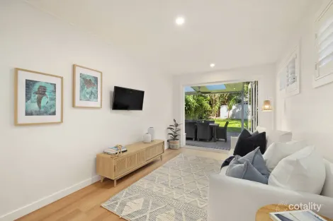 Property photo of 70 Bennett Street Curl Curl NSW 2096