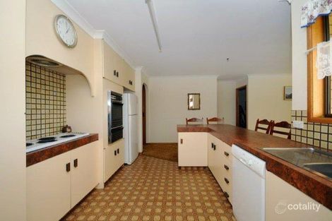 Property photo of 23 Jason Street Wilsonton Heights QLD 4350