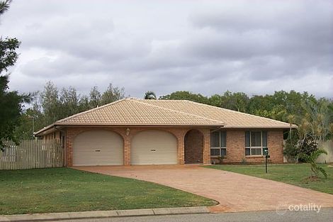 102 Marina Dr, Bushland Beach, QLD 4818