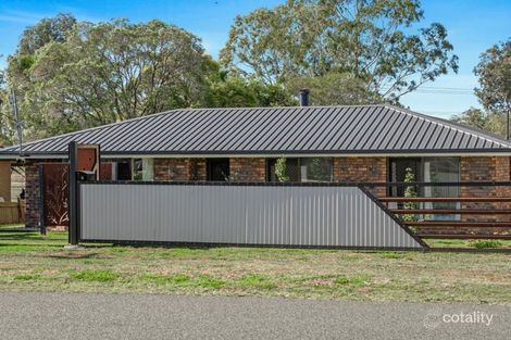 Property photo of 6 Hamilton Street Wyreema QLD 4352