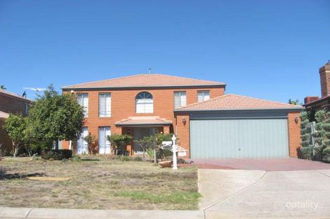 18 Cardigan Cres, Taylors Lakes, VIC 3038