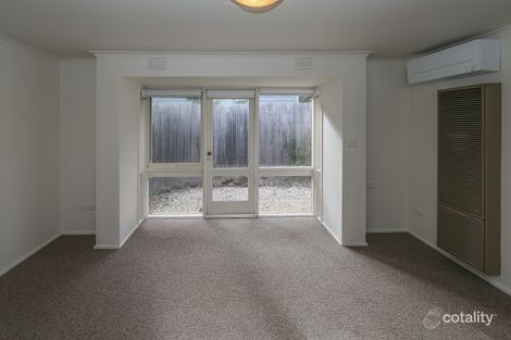 Property photo of 2/25 Doonkuna Avenue Camberwell VIC 3124