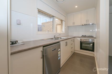 Property photo of 2/25 Doonkuna Avenue Camberwell VIC 3124