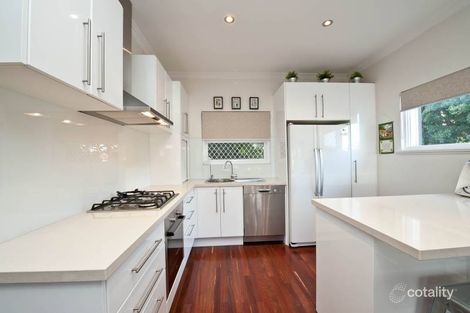 Property photo of 36 Lilacdale Road Innaloo WA 6018