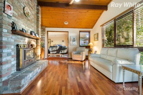 Property photo of 15 Cornelia Close Kilsyth VIC 3137