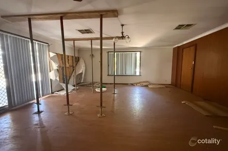 Property photo of 11 Mulberry Close Bouvard WA 6211