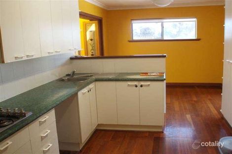Property photo of 5 Clevedon Way Karrinyup WA 6018