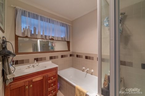 Property photo of 18 Sylvia Road Beaconsfield VIC 3807