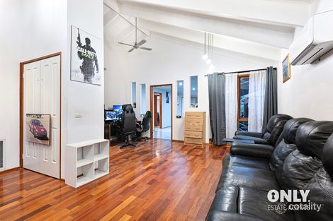 Property photo of 16 General Joshua Drive Hampton Park VIC 3976