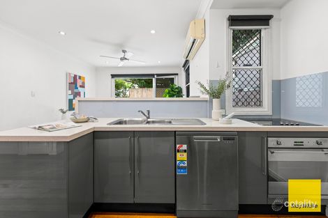 Property photo of 2/35 Union Street Spring Hill QLD 4000