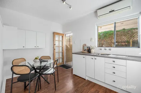 Property photo of 2/7 Huntriss Street Torrensville SA 5031