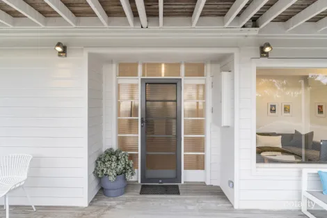 66 Charles St, Lorne, VIC 3232