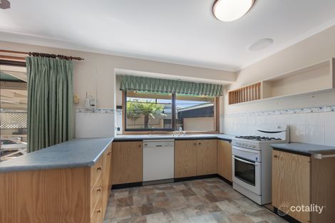 Property photo of 20 Robert Crescent West Wodonga VIC 3690