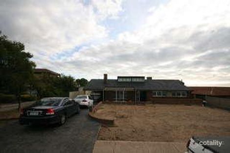 9 Shakes Cres, Hallett Cove, SA 5158