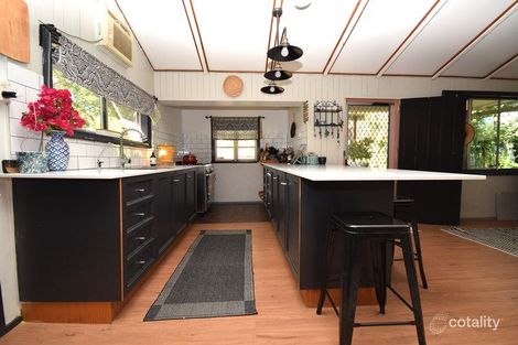 Property photo of 1 Mallee Court Plainland QLD 4341
