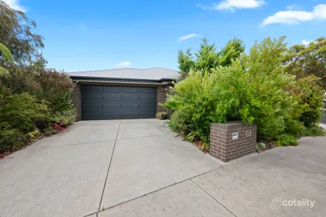 103 Oshannassy Pde, Lucas, VIC 3350